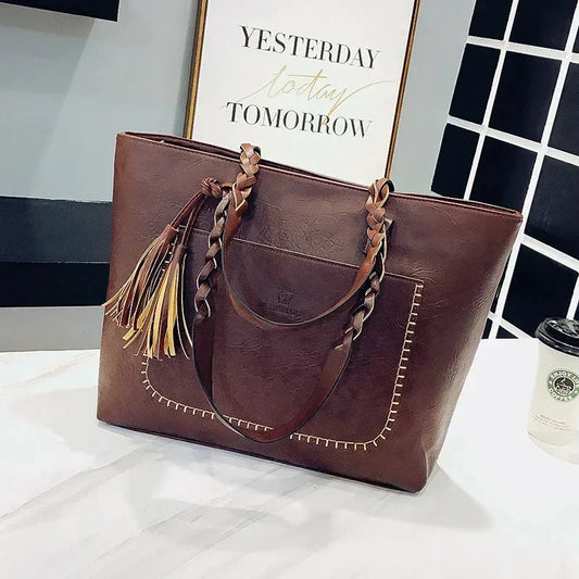 Elegant Women's Leather Bag Amélie