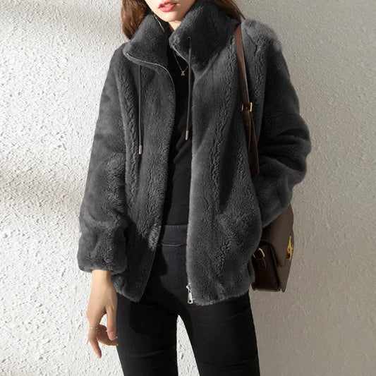 Frost Whisper – Elegant Winter Jacket