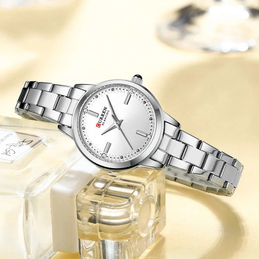 Aurelia Velour – Elegant Women’s Watch