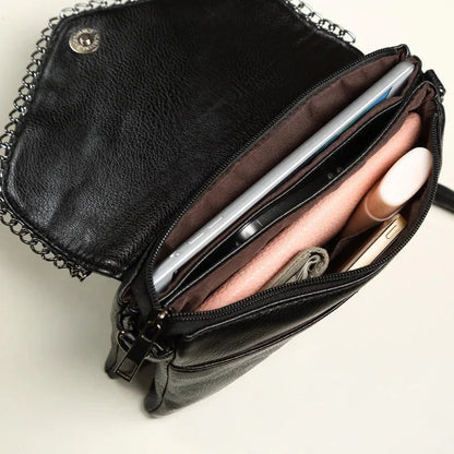Bolsa de Ombro Feminina Cecy em Couro Sintético