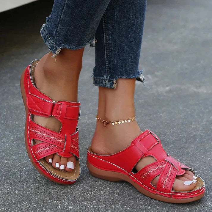 Luna Straps Women's Sandals in Vintage Leather