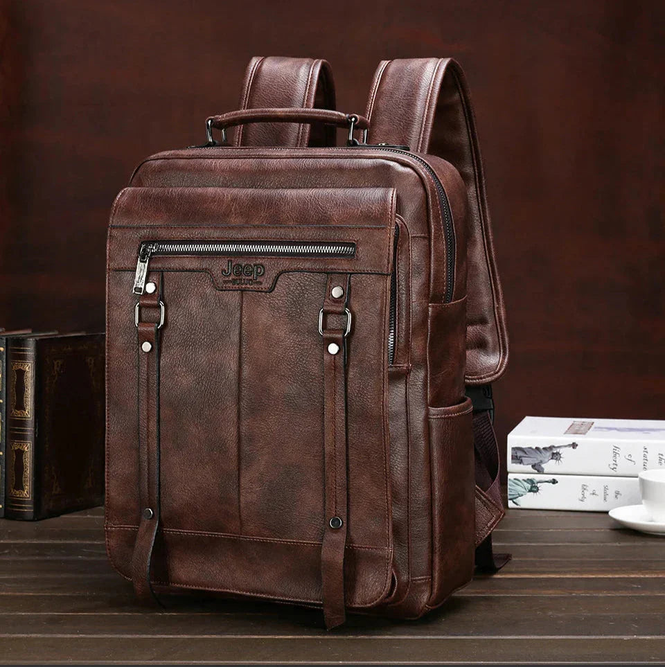 Mochila NomadTrail em Couro Sintético