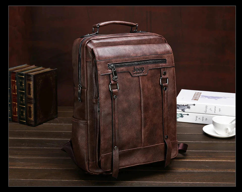 Mochila NomadTrail em Couro Sintético