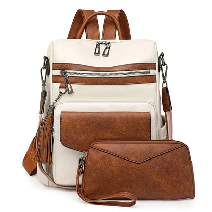 Mochila Feminina com Necessaire em Couro Sintético