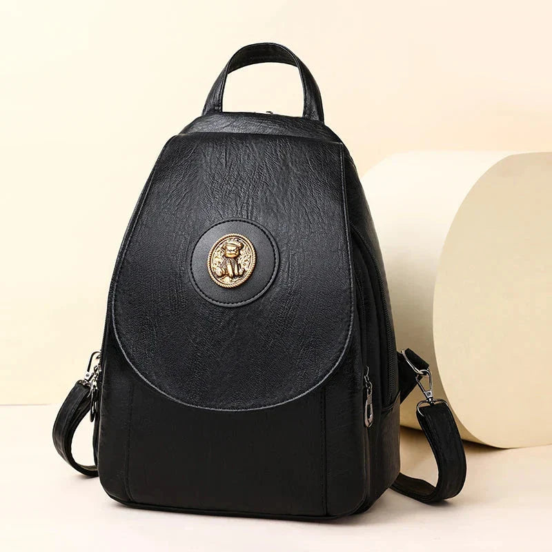 Mochila Feminina Versatta em Couro Sintético