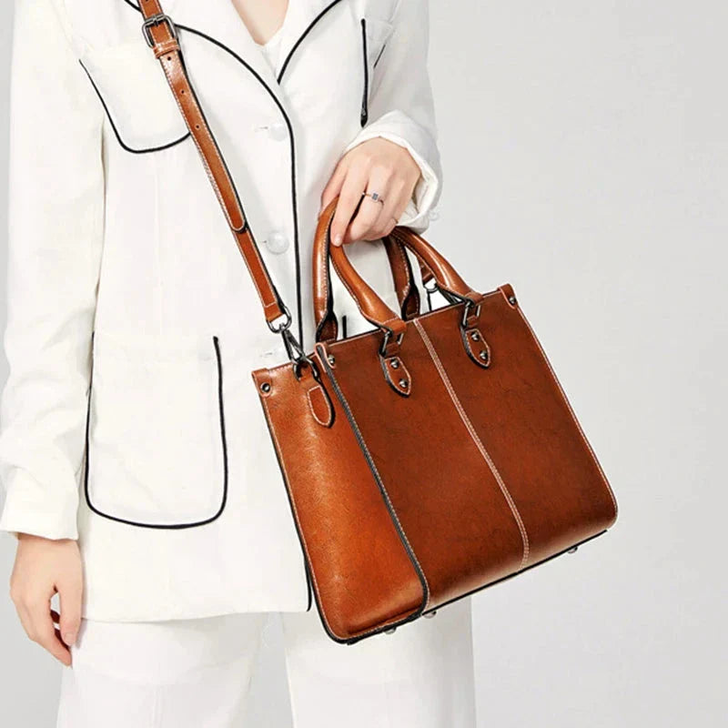 Bolsa Feminina L’Essence em Couro Sintético